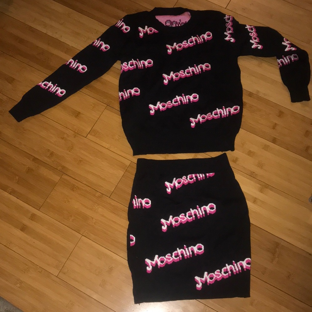 Skirt & sweater set